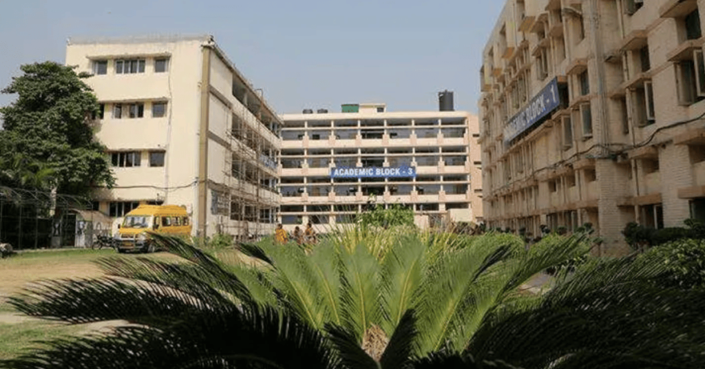 Hostel Facility in DAV College Yamunanagar